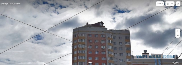 В Кишиневе на крыше многоэтажки построили дом