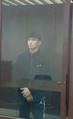 В Екатеринбурге задержали мигранта из Таджикистана, который изнасиловал 13-летнюю девочку из Башкирии.