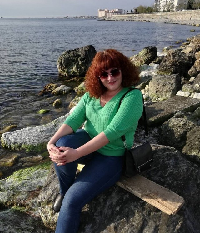 «Они нас считают за быдло». Активистка из Новороссийска предложила штрафовать полуголых туристов.