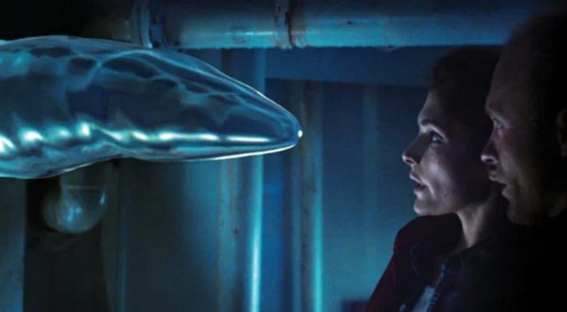 Сигнал с глубины океанов двигался со скоростью 370 км/ч. Что зафиксировали датчики