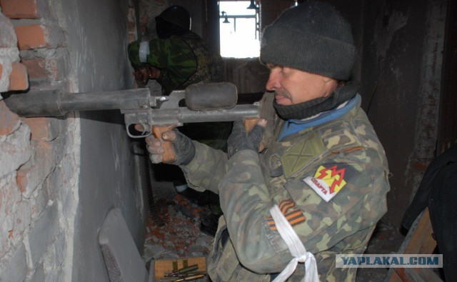 Зачистка аэропорта от войск украинских ВС