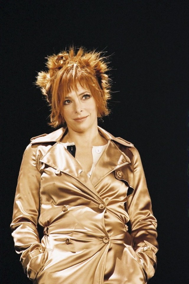 Mylene Farmer - фото со съёмок клипа Sans Contrefacon