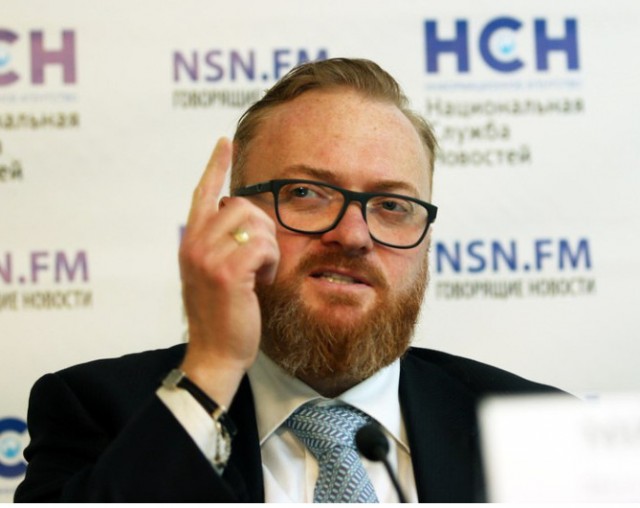Остановите Виталика! Милонов предложил россиянам спасать хорошие вещи из помоек