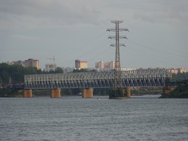 Обманутого мошенниками жителя Перми задержали за подготовку теракта на железнодорожном мосту