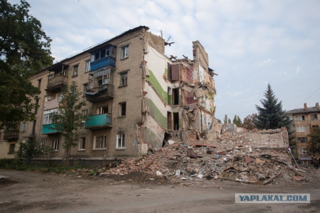 «Обязуюсь никогда не называть себя русским...»