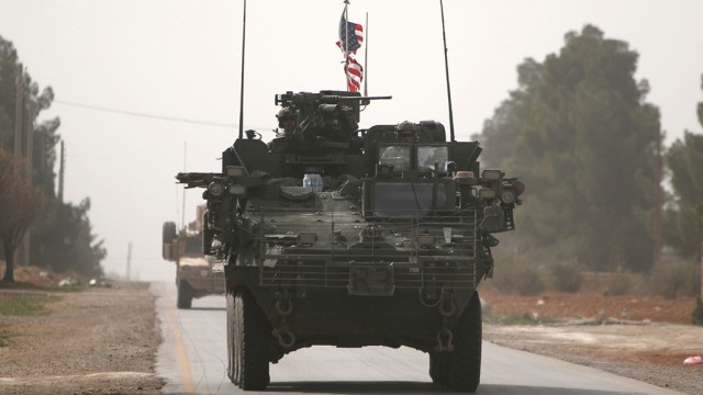 CNN Россия нанесла первый авиаудар в Сирии - 3