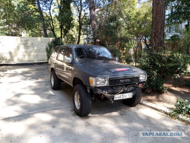 Продам Toyota Hilux Surf