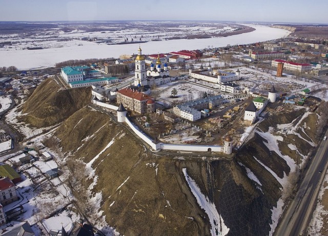 Фотограф Дмитрий Марков продал за 2 млн рублей снимок, ставший символом преследования Алексея Навального
