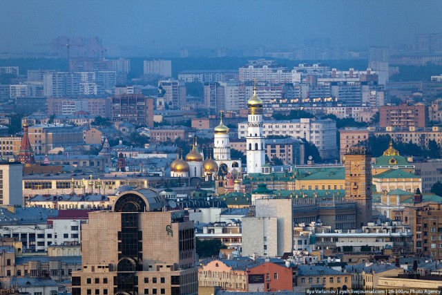 Высотная Москва - вид из "телескопа"