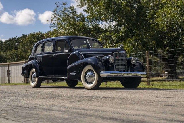 1940 Cadillac Fleetwood 60 Special. Автопятница №135.