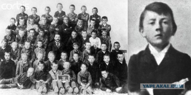 Чтобы защитить детей от постоянно кусающего их одноклассника, родителям приходится дежурить на уроках