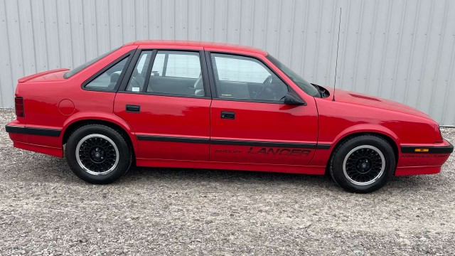 Автомобили аукциона Mecum. Январь 2024.