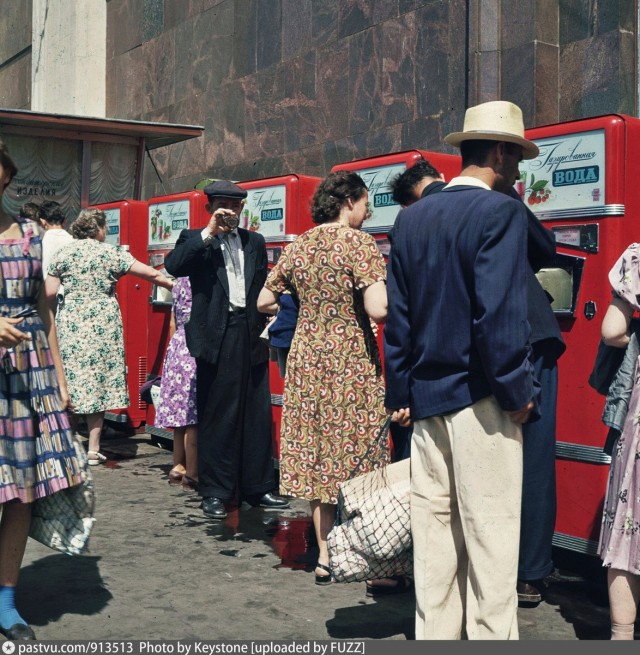 Прогулка по Москве 1961 года. Какой была столица в год, когда Гагарин полетел в космос