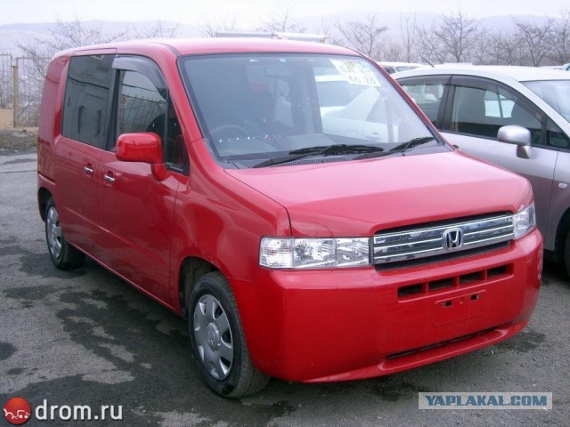 «Ларгусы по-американски»: большие минивэны, которых нет на российском рынке