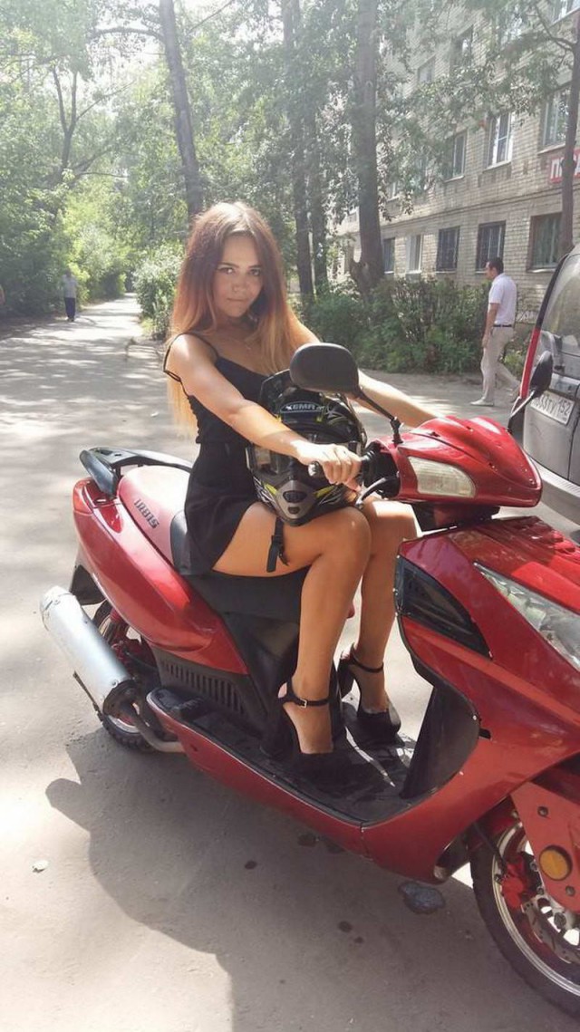 Приятные девушки из сети