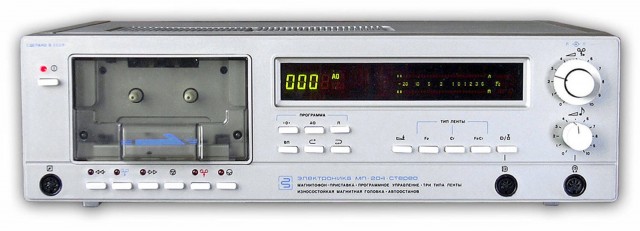 Причины развала радиозаводов СССР на примере маленького приемника