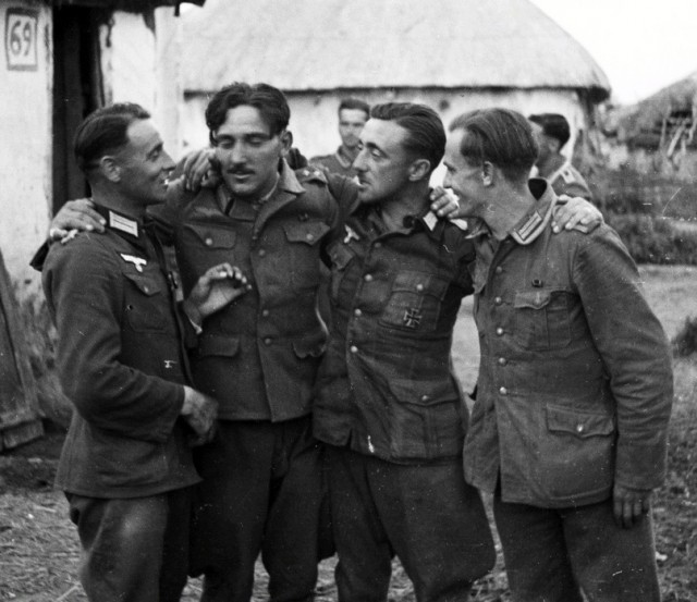 Жаргон немецких солдат Второй мировой войны. Пердолов, шейная болячка и спаржа Роммеля. Что это?