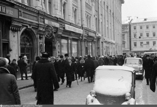 Так с 1960-х годов изменились Москва. Из серии было - стало