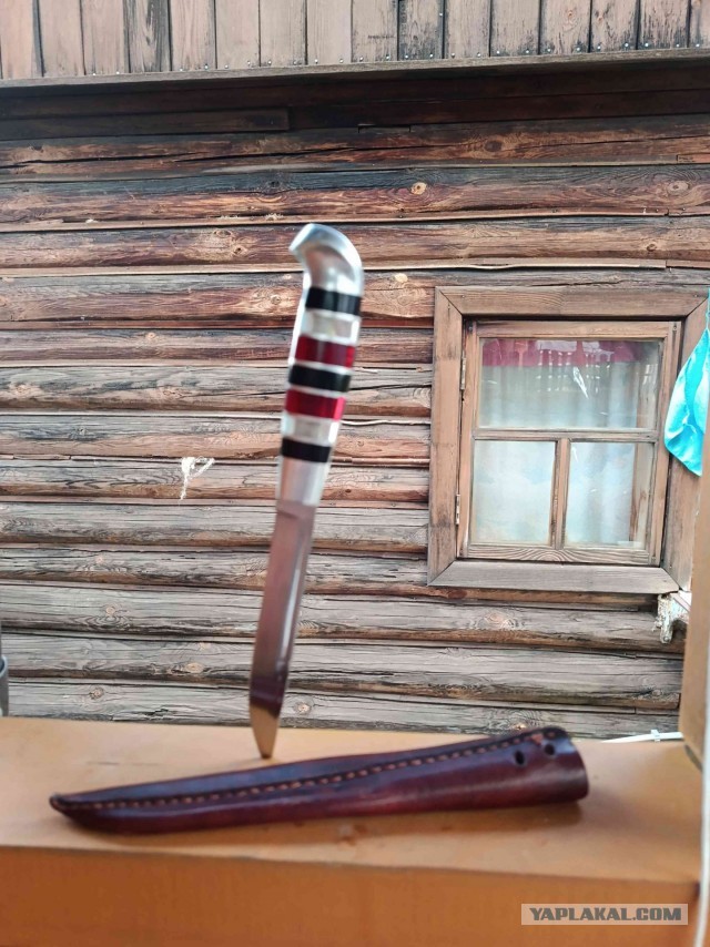 Три ножа для трех друзей