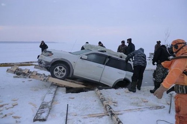 Как доставали утопленника