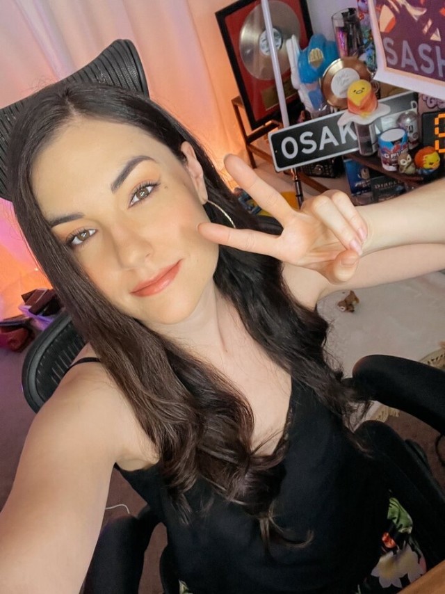 Кулинария. Борщ и пельмени по заказу