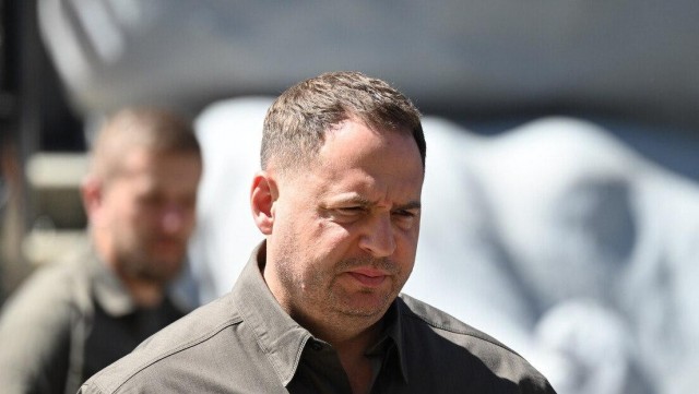 Глава офиса президента Украины Андрей Ермак подал заявление об отставке