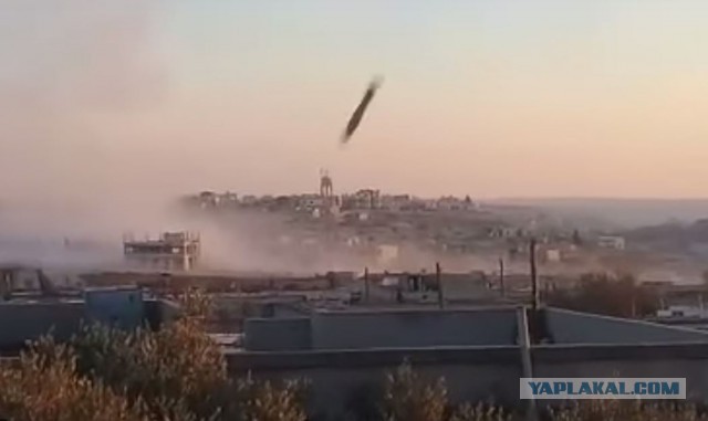 Полуторатонная бомба уничтожила в Сирии бункер боевиков