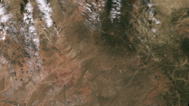 Вы заметили, что в последнее время на ЯПе перестали гонять немогликов-конспирологов всяких