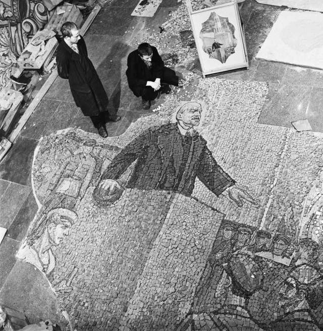 История в фотографиях