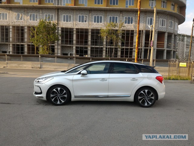Музей Citroen, наглядная история легендарной марки автомобилей