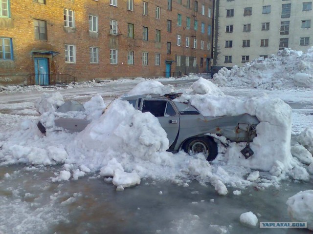 Подснежники гробы. г. Норильск