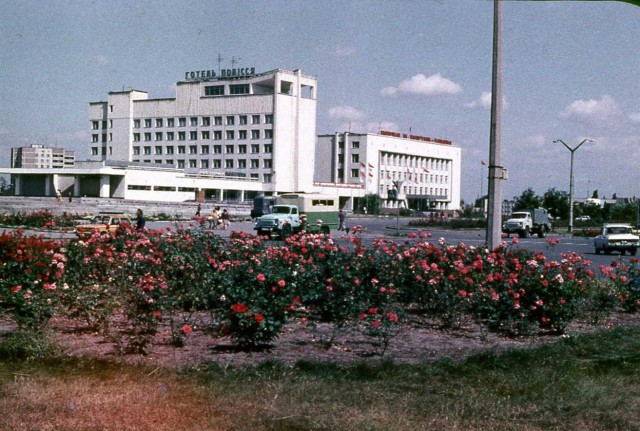 История в фотографиях