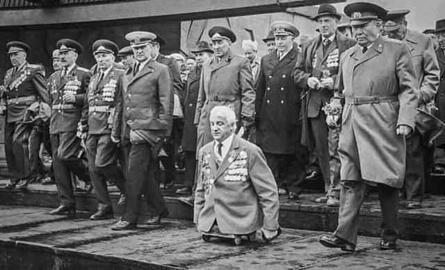 История одной фотографии. Или одно мгновение из жизни настоящего человека.