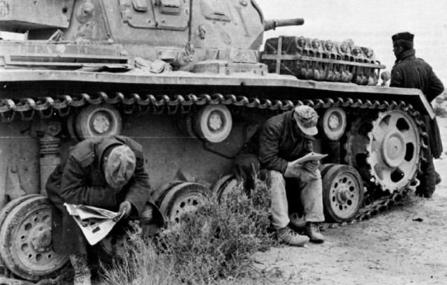 StuG III под кличкой "Гадюка", самая массовая в производстве с которой пришлось встретиться нашим дедам.