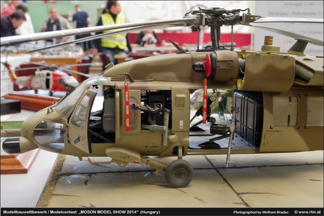 MOSON MODEL SHOW 2014