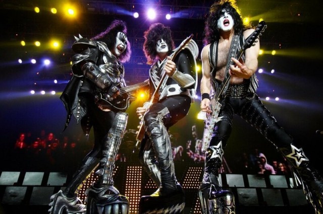 KISS-подробное жизнеописание