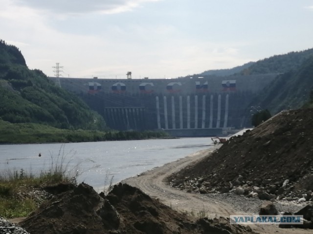 Россия утекла...