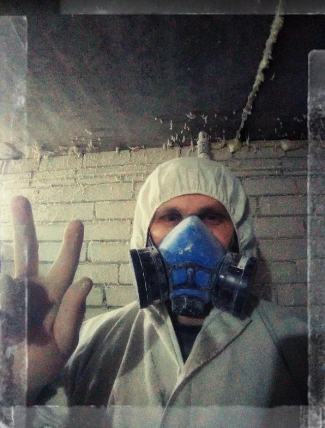 Москвичи переехали в гараж, чтобы накопить на зимовку в Таиланде