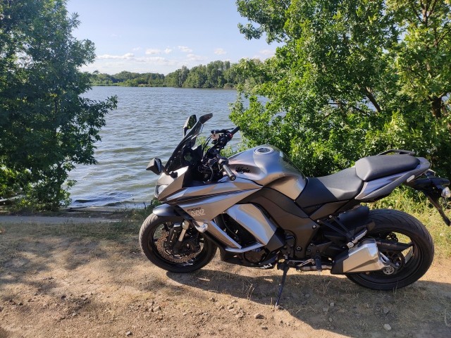 Возвращение легенды: Kawasaki Ninja 1100SX 2027 представлена с двигателем 1099 см³, новые цвета и технологии