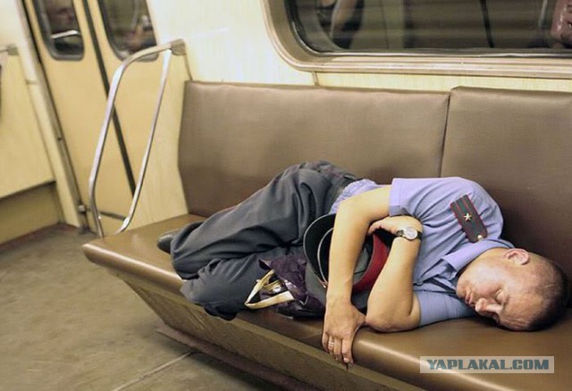 Модники из российского метрополитена