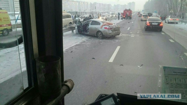 Страшная авария на трассе Красноярск-Железногорск (16+. много ненормативной лексики).