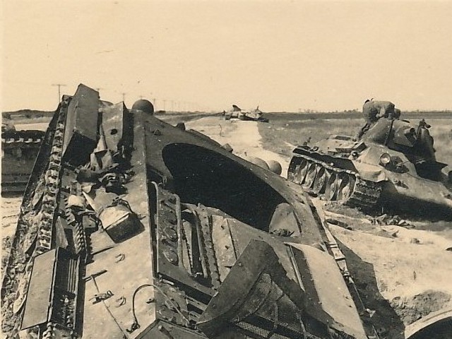 Нас извлекут из под обломков... 1941
