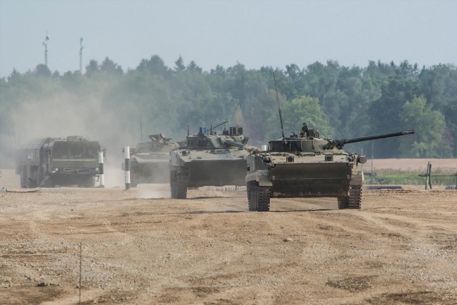 Современная российская техника в динамике