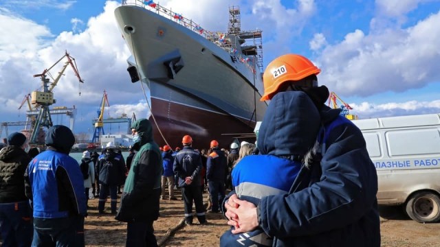 В Крыму спустили на воду патрульный корабль "Сергей Котов"