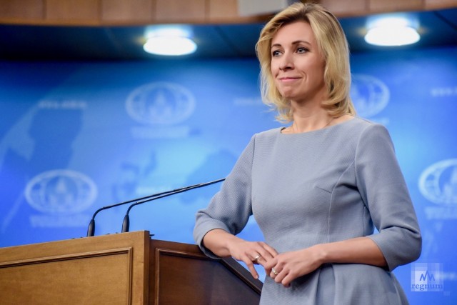 Захарова попросила Зеленского дать информацию о нападении России на Украину