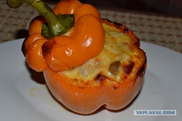 Куриная голень в перце