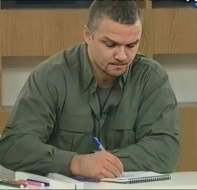 Вытаскиваем обломок болта