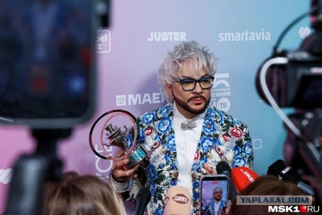 Каменщик из Петербурга попал на огромную сумму после работы у Киркорова