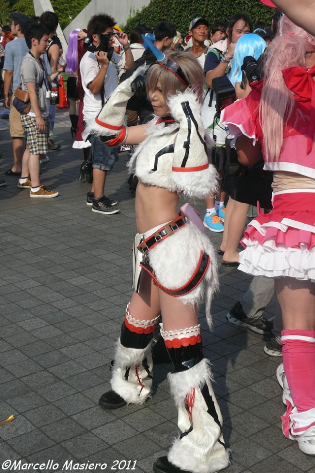 Девчонки с 80 Comiket'a ! (ну и немного парней)