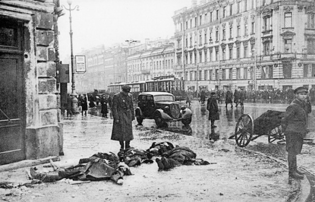 18 исторических фотографий, которые заставляют задуматься.